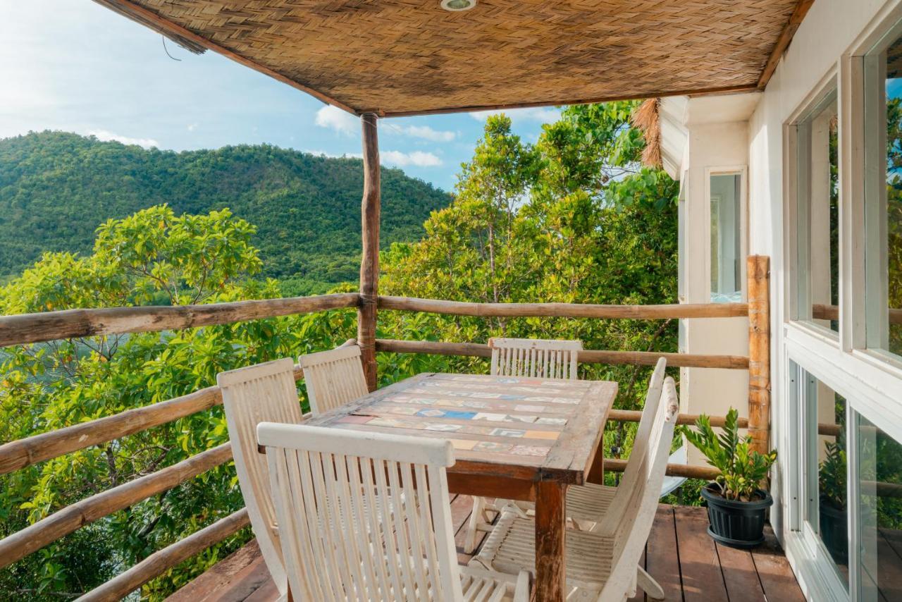 Marina Del Sol Resort & Yacht Club Busuanga Exterior foto