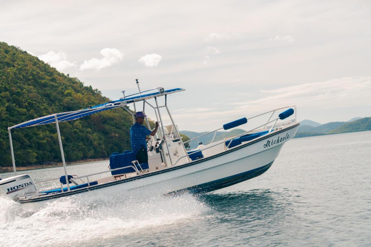Marina Del Sol Resort & Yacht Club Busuanga Exterior foto
